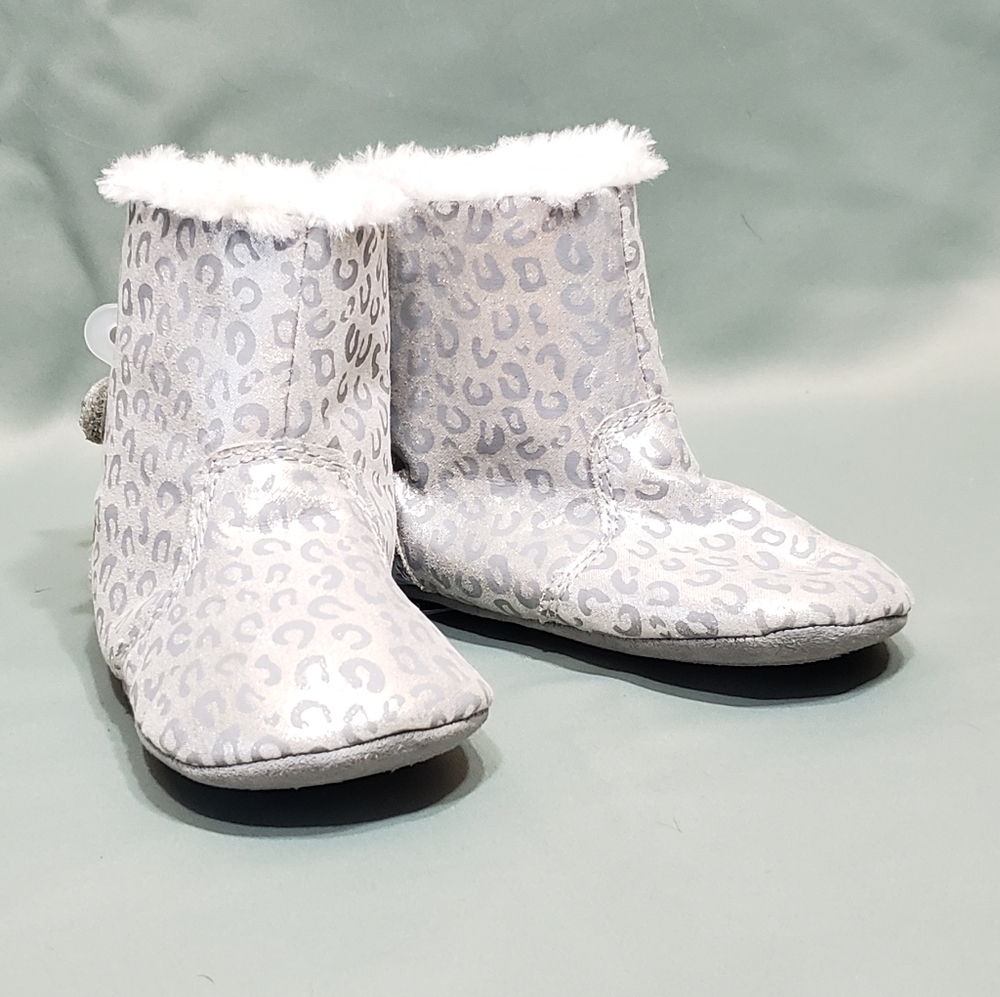 Baby Girls' Surprize by Stride Rite Winter Faux Fur Sneakers Silver 12-18M